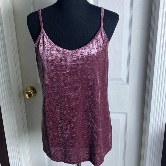 Maurices Women’s Velvet Tank Top Adjustable Straps sz L NWT - Picture 1 of 7